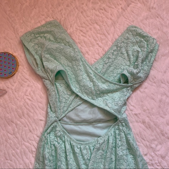 Garage Mint Cross-Back Floral Dress - Picture 4 of 6